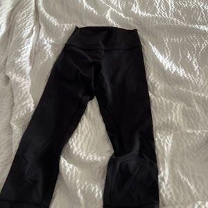 Lululemon Black Crop Leggings EUC sz 4